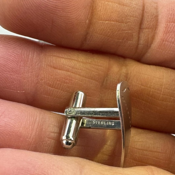 Sterling cufflinks triangle shape w/etching. Can you say Mad Men? - Picture 4 of 5
